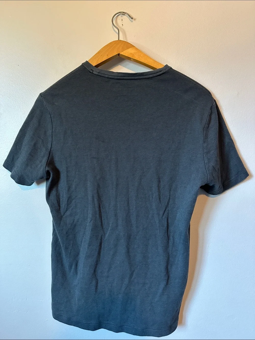 Banana Republic Navy Blue Lux Touch Performance Tee Men's M